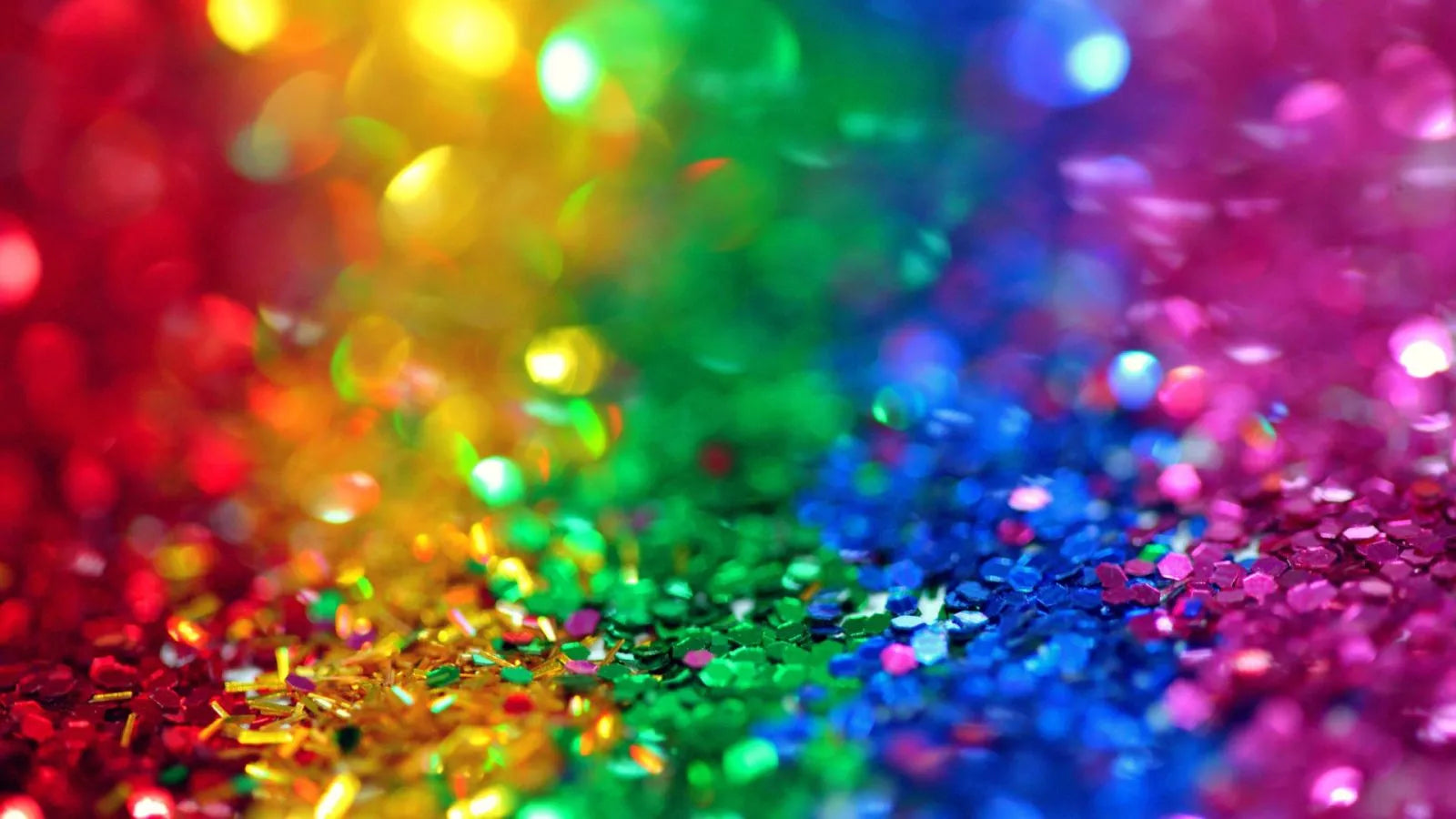 Lucky Colours and Their Meaning in Chinese New Year Fashion